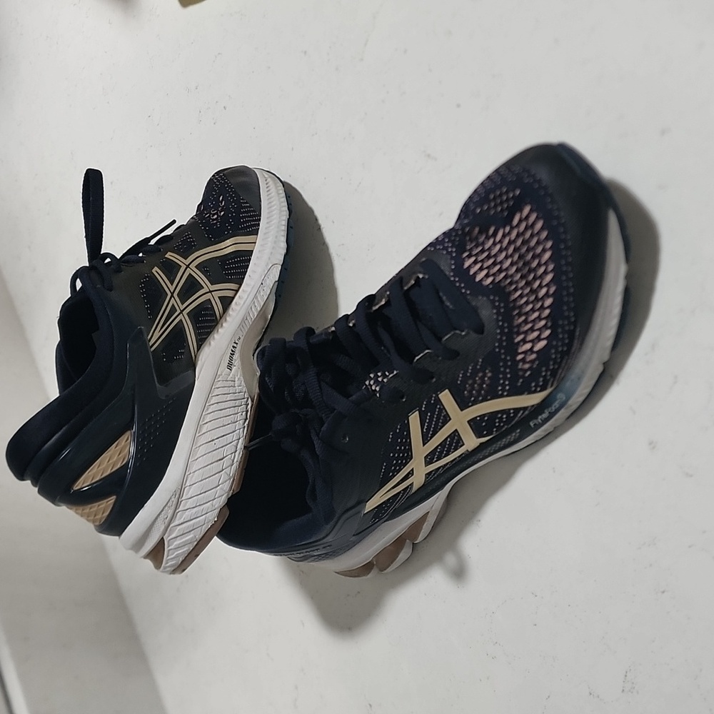 ASICS Gel Kayano 26 Navy, Blush & Gold